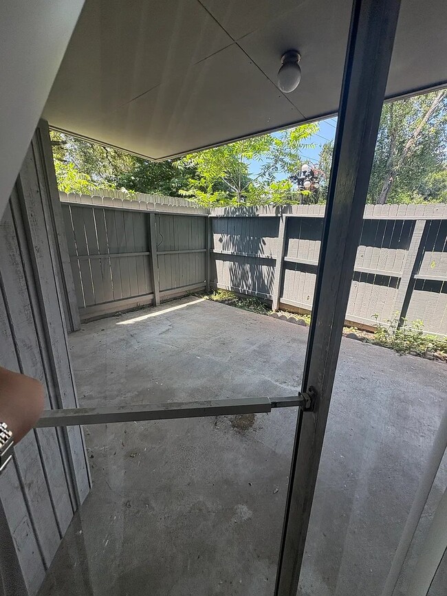 Photo - 9700 Leawood Blvd Apartment