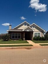 Building Photo - 1505 Fletchers Path