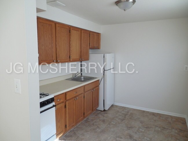 Building Photo - One Bedroom at Fox Chase Place