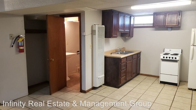 Foto del edificio - 109 5th St NW