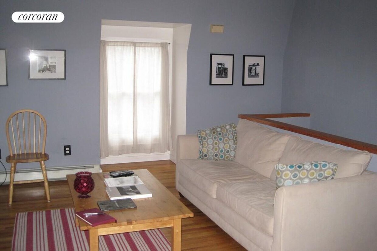 Foto principal - 312 Noyack Rd
