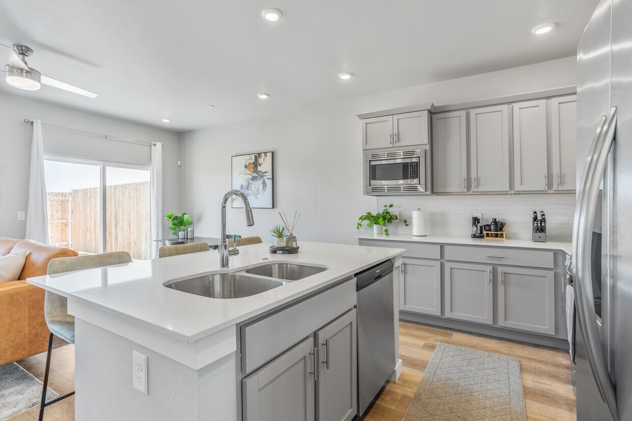 Foto principal - 2604 Cedar Tree Rd