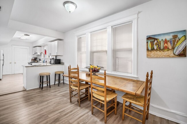 open dining area - 5 N Newport Ave