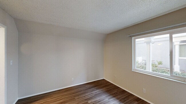 Interior Photo - Harbor at Mesa Verde