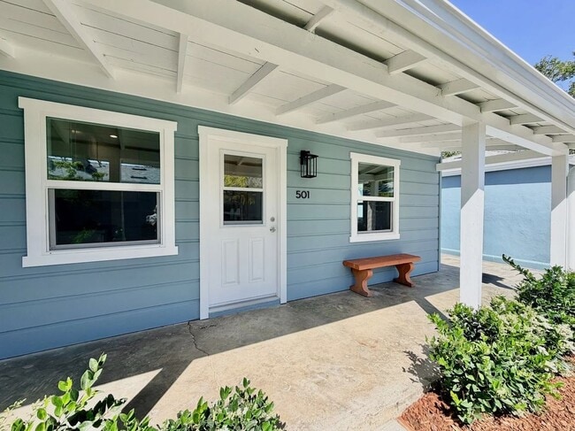 Building Photo - 501 S Gaylord Dr