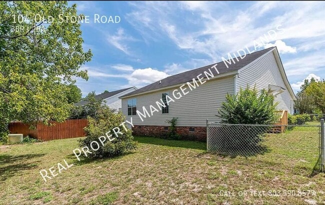 Building Photo - 104 Old Stone Rd