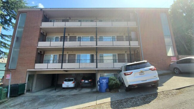 Foto del edificio - University Cliff Apartments - Studio