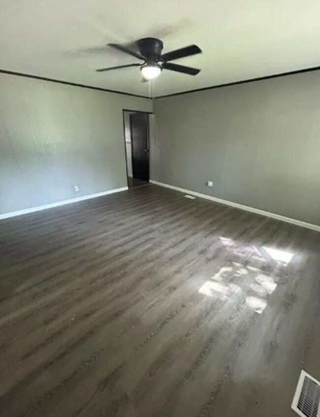 Foto del edificio - 517 St Barbara Ln