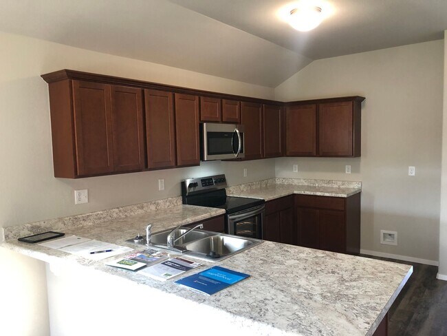 Foto del edificio - 3 bedroom 2 bath in Fayetteville minutes from Downtown