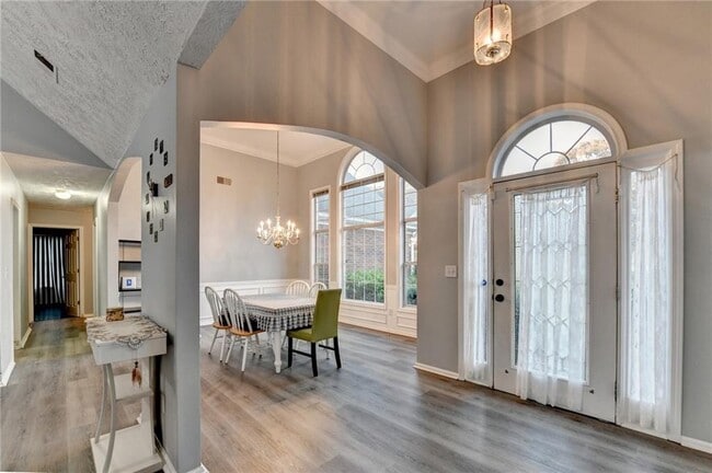 Building Photo - 235 Ruby Forest Pkwy