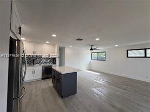 Foto del edificio - 830 NE 59th Ct