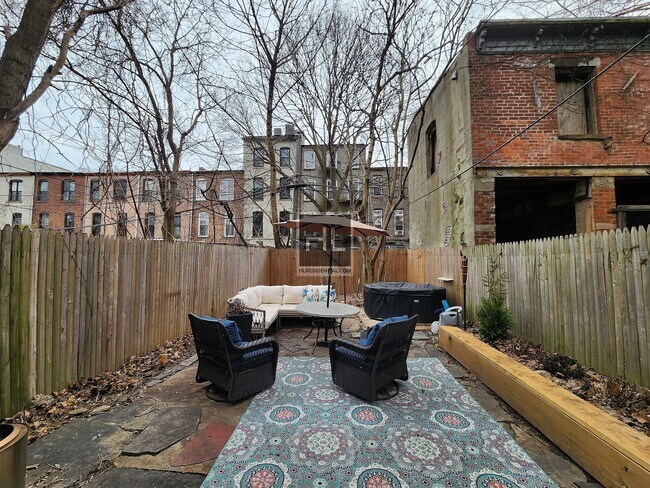 Building Photo - HALSEY STREET