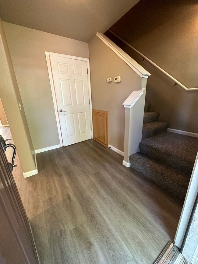 Foto del edificio - 1149 W 3rd St