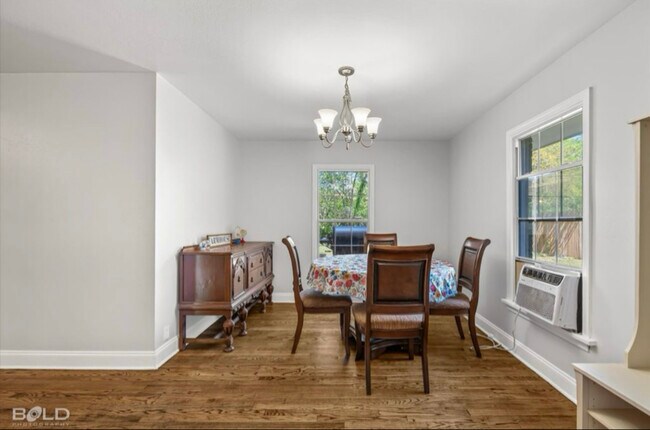 Foto del edificio - 3634 Madison Park Blvd