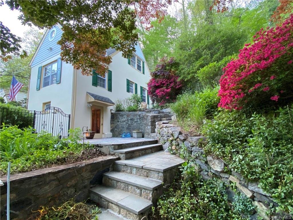 354 Sarles Ln, Pleasantville, NY 10570 House Rental in Pleasantville