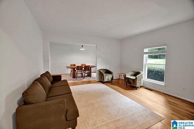 Foto del edificio - 3541 W Lakeside Dr