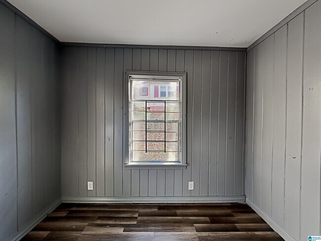Building Photo - 7113 Oporto Ave