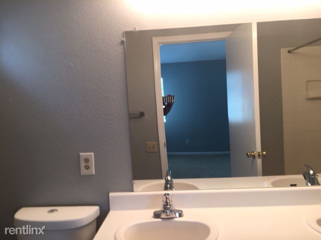 Foto del edificio - 3 br, 2.5 bath House - 529 Samuel Way