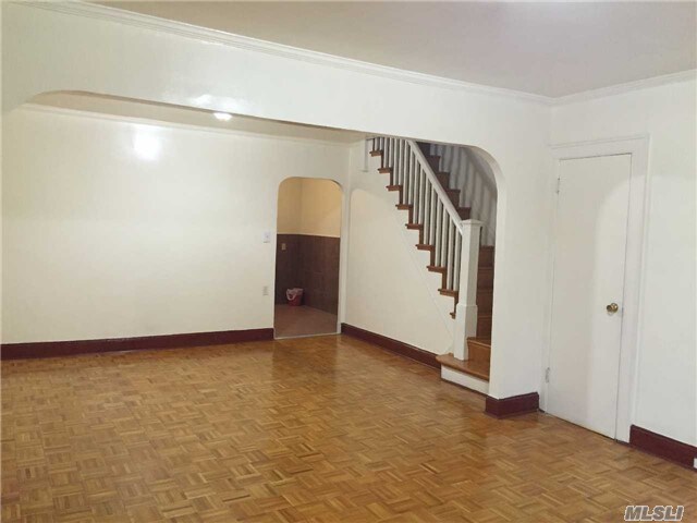 Building Photo - 7250 Manse St