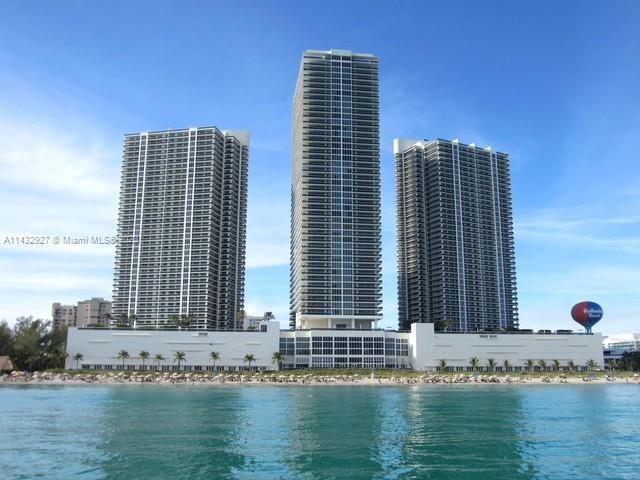 Building Photo - 1850 S Ocean Dr