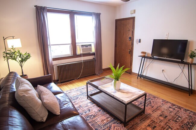 Foto del edificio - 1514 16th St SE