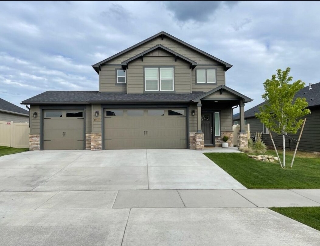 13212 N Telluride Loop, Hayden, ID 83835 House Rental in Hayden, ID