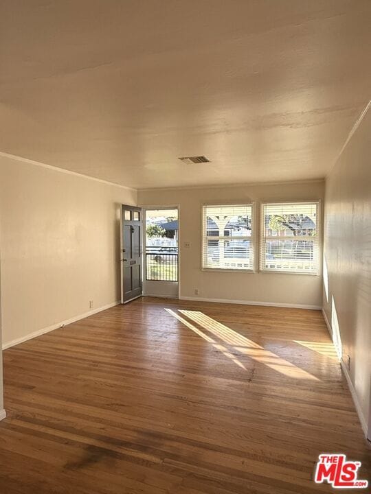 Foto del edificio - 6232 Goodland Ave