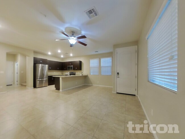 Foto del edificio - 12584 W Via Dona Rd