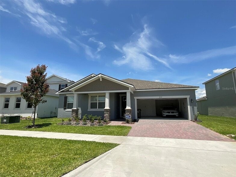 Primary Photo - 3220 Canna Lily Pl