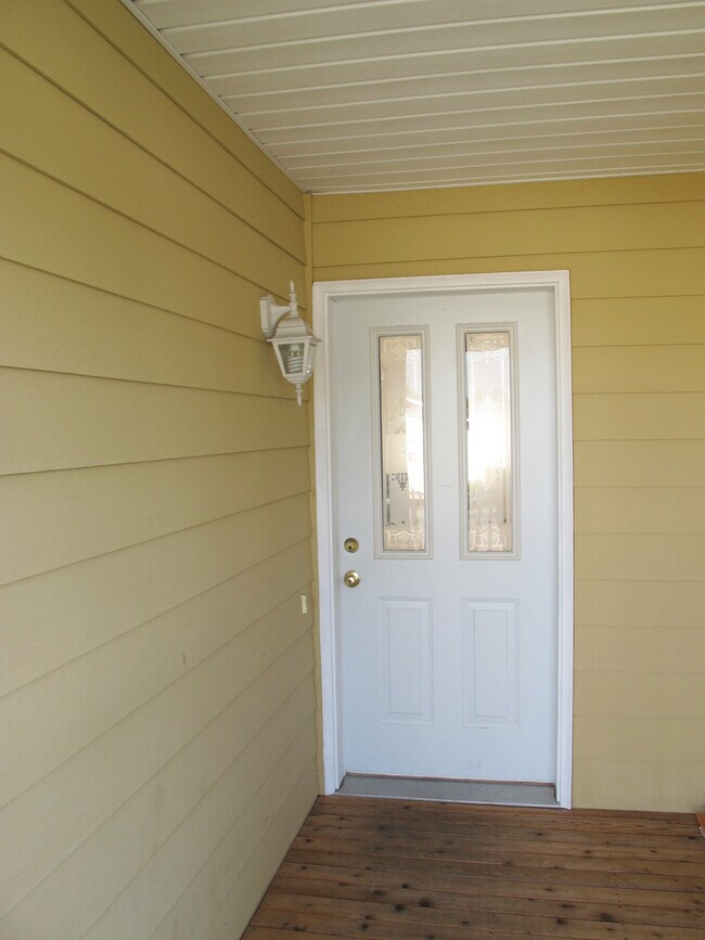 Foto del edificio - Charming 3 bedroom home w/master suite! Pe...