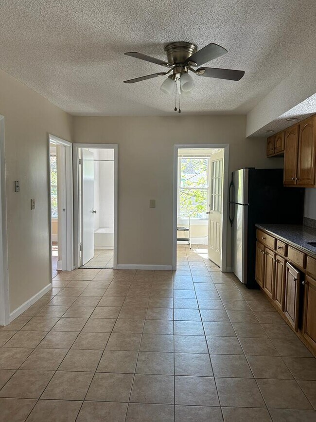 Foto del edificio - 88 Bristol St