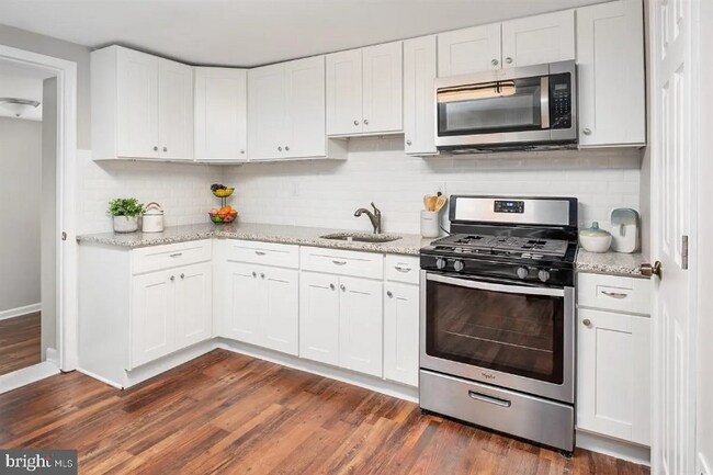 Foto del edificio - 1003 Fredonia Ct