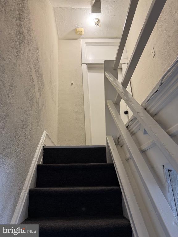 Foto del edificio - 1945 W Hunting Park Ave