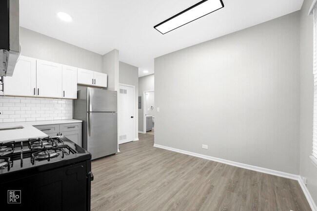 Foto del edificio - 8954 S Commercial Ave