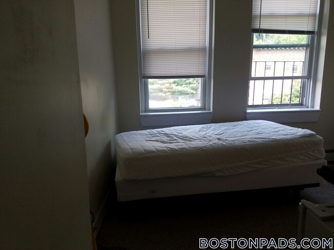Building Photo - 53 S Huntington Ave