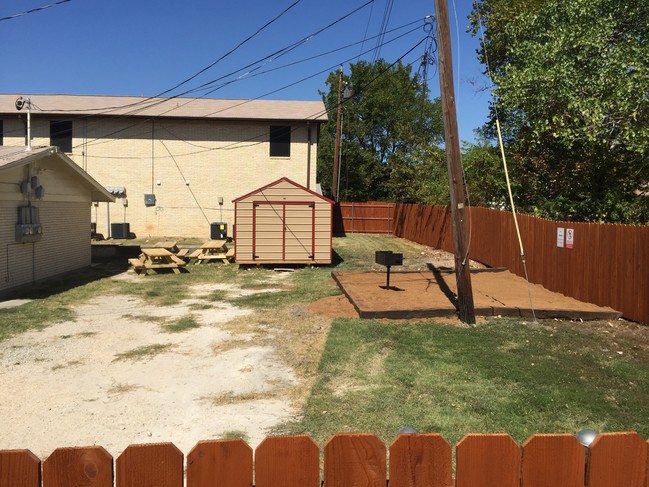 We now have two sheds. One is rented for $25 a month - Casa Hermosa