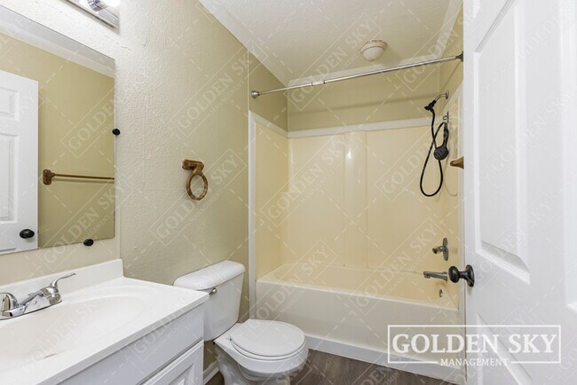 Foto del edificio - 1711 S Franklin St