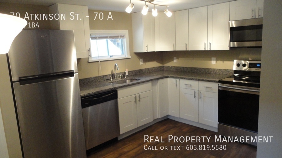 Primary Photo - Large 1 BR in Downtown Dover w Heat/Hot Wa...
