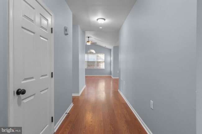 Building Photo - 61 Bluebonnet Rd