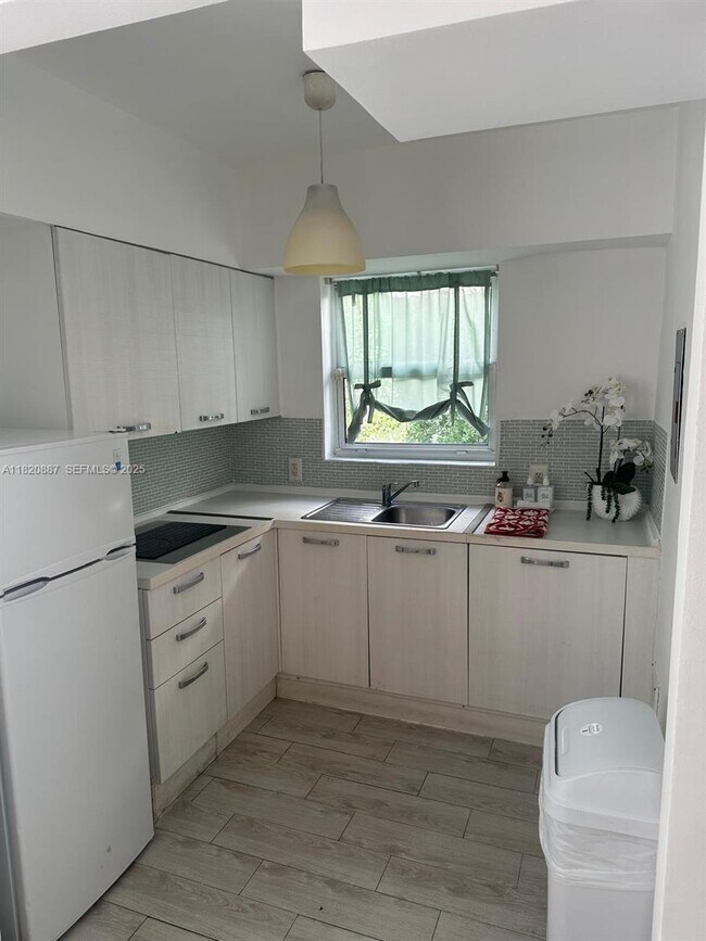 Building Photo - 1600 Pennsylvania Ave