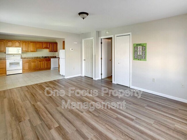 Foto del edificio - 329 Chestnut St