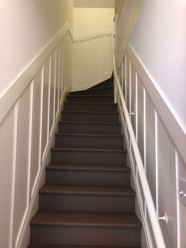 Interior Photo - 27-31 Auburn St