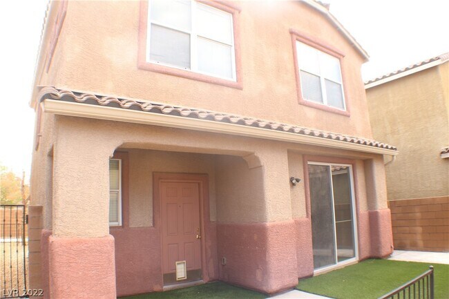 Building Photo - 8990 Partridge Hill St