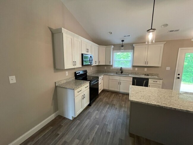 Foto del edificio - Maryville 37804 - Brand New 3 bedroom, 2 b...
