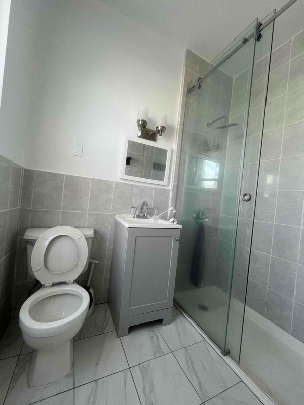 Foto del edificio - 8440 60th Dr