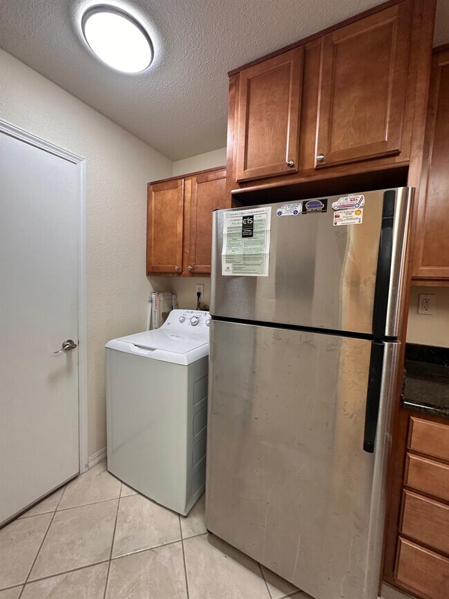 Foto del edificio - 7178 N Fruit Ave