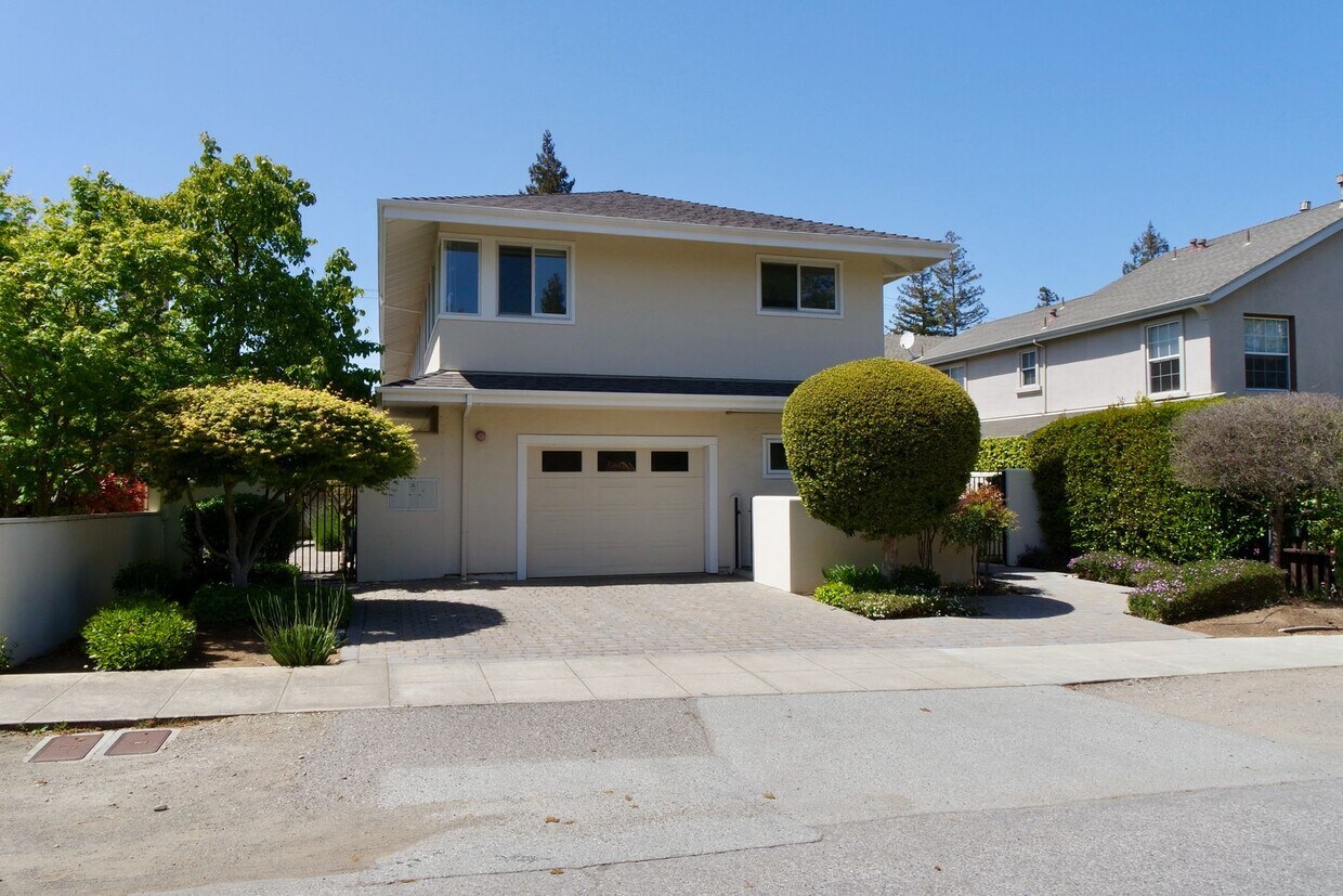 Primary Photo - Downtown Los Altos