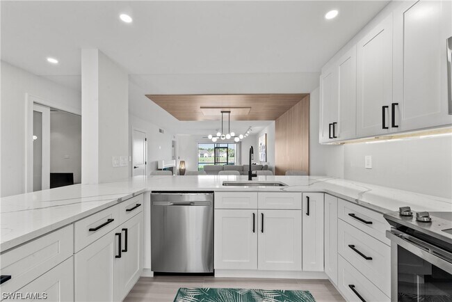Building Photo - 16351 Kelly Woods Dr