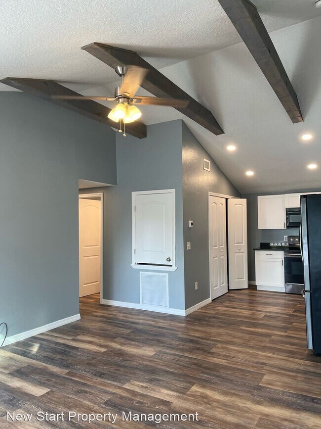 Foto del edificio - 3 br, 2 bath House - 1120 72nd St Ct E