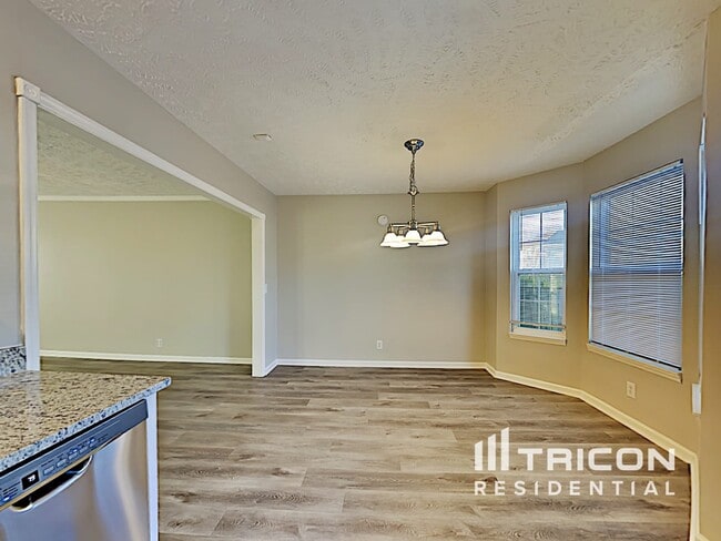 Foto del edificio - 4924 Nina Marie Ave